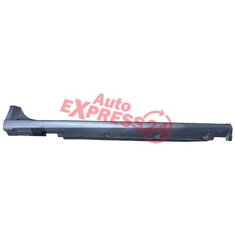 Audi A4 8K allroad avant r.v. 2010 pravý práh 8K9853860