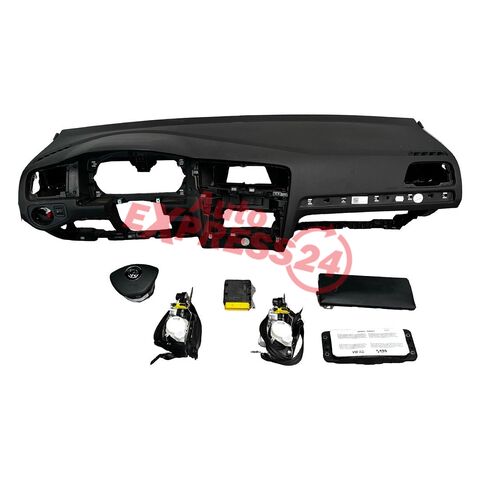 VW Golf 7 kombi r.v. 2016 černá palubní deska