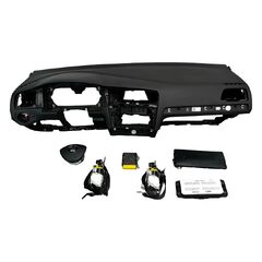 VW Golf 7 kombi r.v. 2016 černá palubní deska