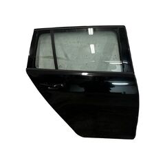 VW Golf 7 kombi r.v. 2016 černá barva kód barvy L041 pravé zadní dveře