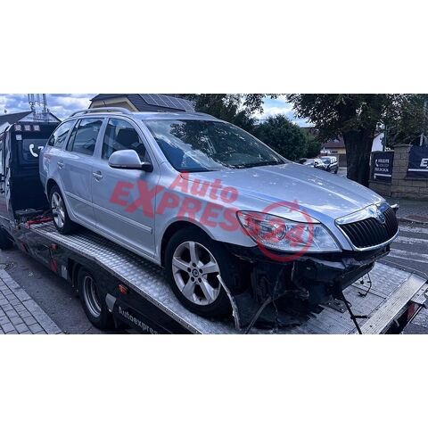 Vůz náhradní díly Škoda Octavia 2 FL kombi 2012 CAYC LUB LA7W