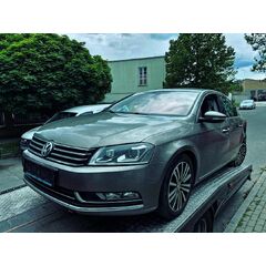 Veškeré náhradní díly VW Passat B7 sedan 2012 CFGB NGD LA8X