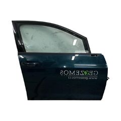 VW Golf 7 kombi r.v. 2018 tmavě zelená 