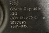 VW Passat B8 kombi r.v. 2016 nádrž AdBlue 3Q0131877C 3Q0131877C