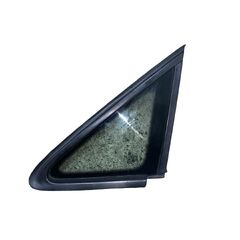 VW Caddy 2K kombi r.v. 2008 levé přední malé sklo