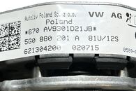 VW Golf 7 kombi r.v. 2016 černá palubní deska