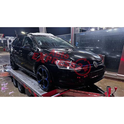 Vůz na náhradní díly VW Golf 7 kombi 2015 CLHA QRK L041