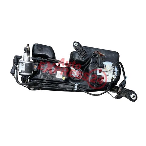 Audi Q7 4L facelift r.v. 2011 nádrž AdBlue 4L0131878B 4L0131899J