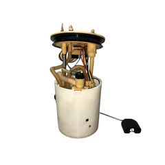 VW Passat B8 kombi r.v. 2017 palivové čerpadlo nádrže 3Q0919050