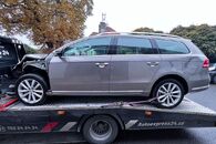 Vůz na náhradní díly VW Passat B7 kombi 2012 CFGB NJJ LA8X
