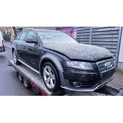 Vůz na díly Audi A4 8K allroad avant r.v. 2010 CAGB LMA LZ7L