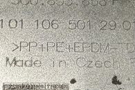 VW Passat B8 kombi r.v. 2018 stříbrná metalíza kód barvy LA7W 9156 8E8E pravý práh 3G0853858F