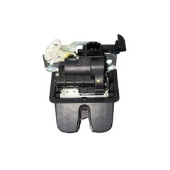 VW Passat B8 kombi r.v. 2018 zámek pátých dveří 5TA827505D