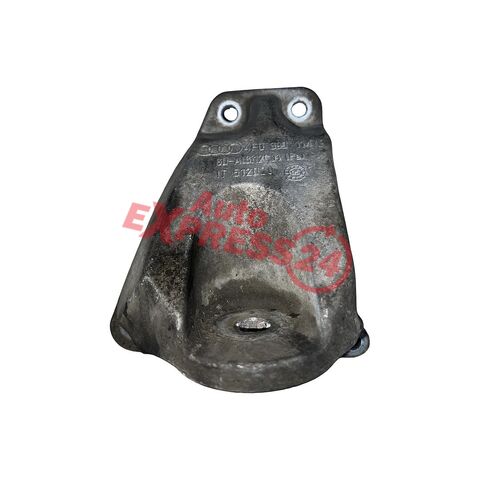 Audi A6 4F sedan r.v. 2005 držák převodovky 4F0399114L