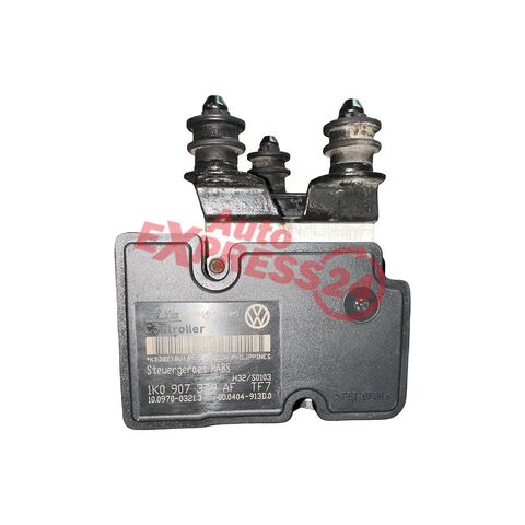 VW Caddy 2K skříňový vůz r.v. 2009 řídící jednotka airbagu 1K0907379AF 1K0614117AC