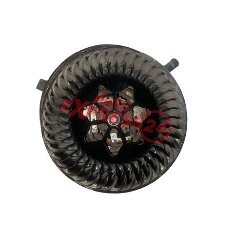 VW Caddy 2K skříňový vůz r.v. 2009 ventilátor topení 1K1819015A