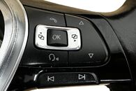 VW Passat B8 kombi r.v. 2018 multifunkční DSG volant 5G0419091GF