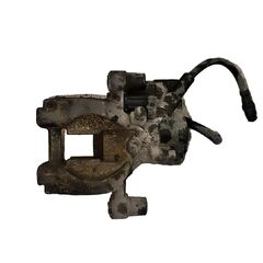 VW Passat B8 kombi r.v. 2017 pravý zadní brzdový třmen