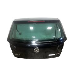VW Golf 5 GT Sport hatchback r.v. 2008 černá metalíza kód barvy LC9Z páté dveře