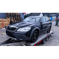 Vůz na náhradní díly Škoda Octavia 2 Scout FL kombi 2013 CDAA LHC LF9R
