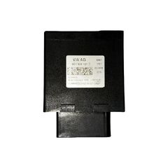 VW Transporter T6 Caravelle kombi r.v. 2022 řídící jednotka palivového čerpadla 3Q0906121C