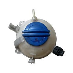 VW Passat B7 kombi r.v. 2012 nádobka chladící kapaliny 1K0121407A