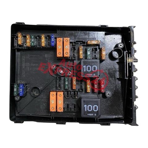 VW Touran Cross 1T2 facelift r.v. 2008 pojistková skříň 1K0937125A