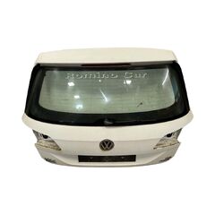 VW Golf 7 Sportsvan r.v. 2015 bílá metalíza kód barvy LC9A páté dveře