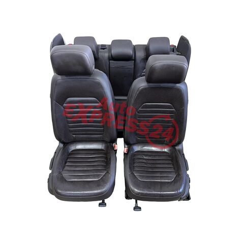 VW Passat B7 kombi r.v. 2011 sedačky hnědá kůže