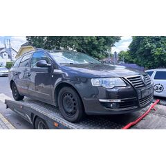 Vůz na náhradní díly VW Passat B6 kombi 2007 BMR JMA LC8Z