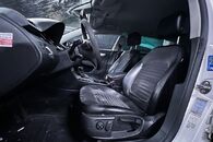 Vůz na náhradní díly VW Passat B7 kombi 2012 CFGB NMC LB9A