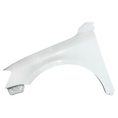 VW Passat B7 kombi r.v. 2012 bílá barva kód barvy LB9A levý blatník