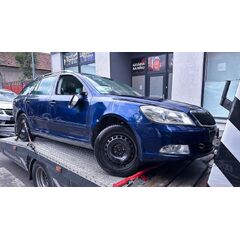 Vůz na díly Škoda Octavia 2 FL kombi 2011 CFHC LHD LF5Q