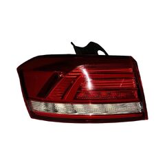 VW Passat B8 kombi r.v. 2018 levé zadní vnější světlo