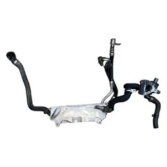 Audi A7 4G Sportback r.v. 2011 chladič oleje + hadice CDU 4G0317021K