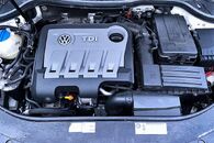 Vůz na náhradní díly VW Passat B7 kombi 2012 CFFB NFU LB9A