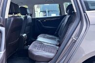 Vůz na náhradní díly VW Passat B7 kombi 2012 CFGB NJJ LA8X