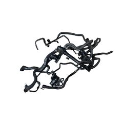 Škoda Octavia 2 facelift kombi r.v. 2009 vodní hadice motoru CAXA