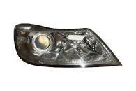 Škoda Octavia 2 facelift kombi r.v. 2010 pravé přední světlo halogen