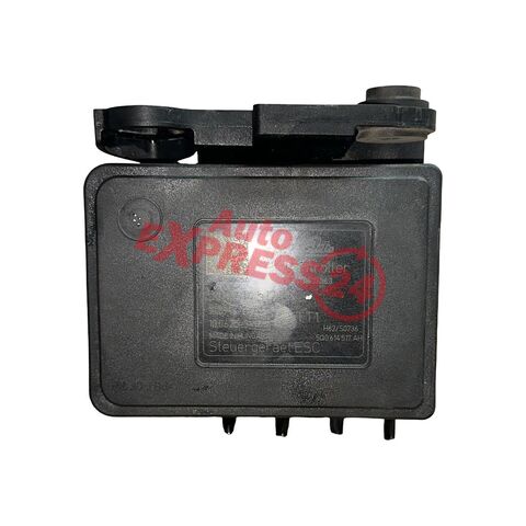 VW Passat B8 kombi r.v. 2017 řídící jednotka ABS 5Q0614517BK 5Q0614517BK