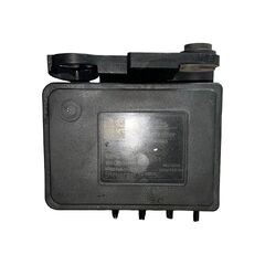 VW Passat B8 kombi r.v. 2017 řídící jednotka ABS 5Q0614517BK 5Q0614517BK