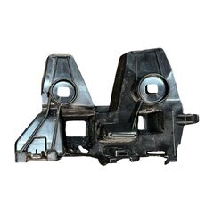 VW Passat B8 kombi r.v. 2017 pravý držák zadního nárazníku 3G9807484A