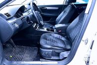 Vůz na náhradní díly VW Passat B7 kombi 2012 CFFB NFU LB9A