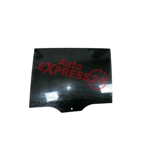 VW Touran 5T r.v. 2016 levé zadní sklo