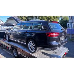 Vůz na náhradní díly VW Passat B8 kombi 2018 CRLB SYV LC9X