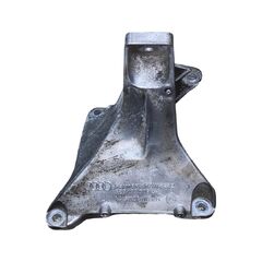 Držák motoru 8E0199308AH