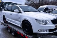 Vůz na náhradní díly Škoda Superb 2 kombi 2013 CFFB NFU LF9E