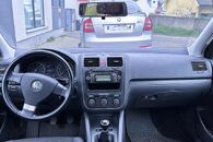 Vůz na náhradní díly VW Golf 5 hatchback 2009 CAXA JPG LY3D