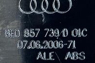 Audi RS4 B7 8E sedan r.v. 2007 dvojitý zámek pásu 8E0857739D 8E0857797A