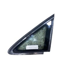 VW Touran 1T3 r.v. 2014 levé přední sklo malé 1T0845411B